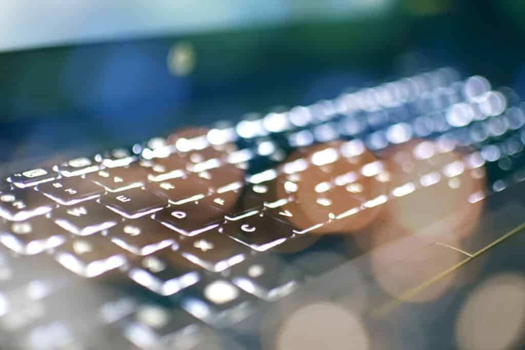 Windows 10 End-of-Life: Upgrade or Stay Protected with ESU - IT Support